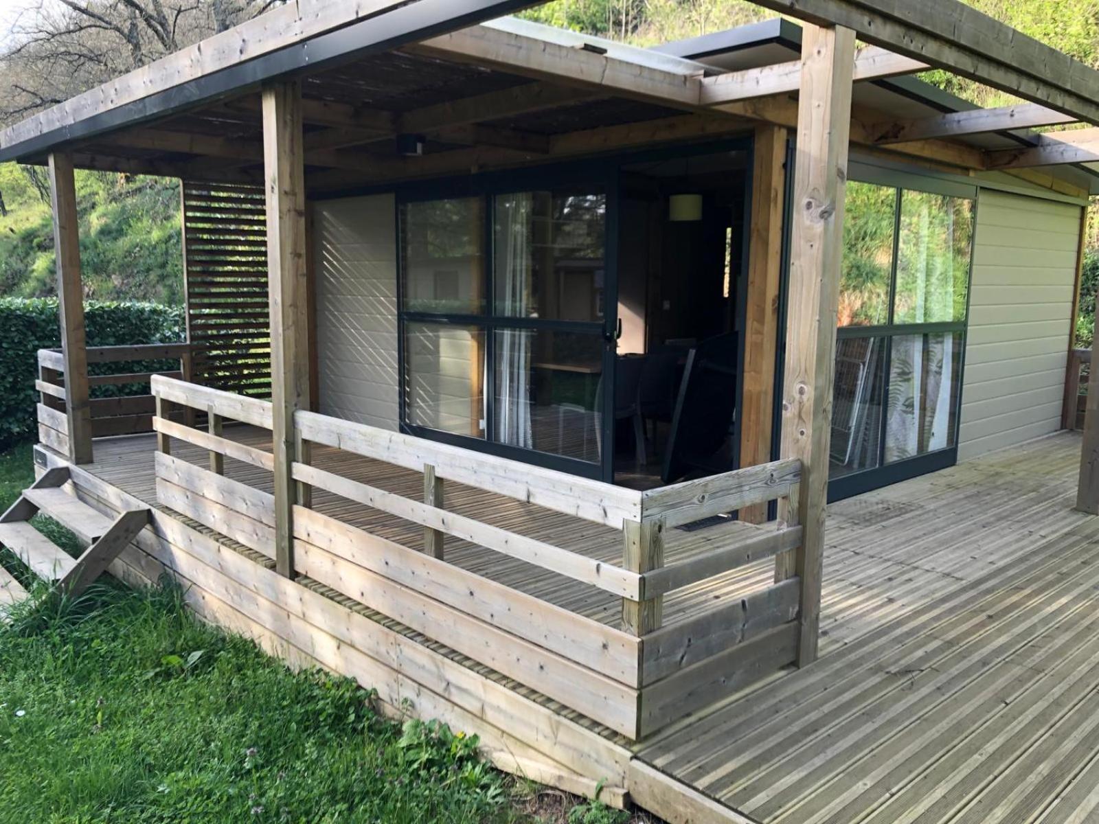 Camping Les Berges Du Doux Colombier-le-Vieux Exterior photo